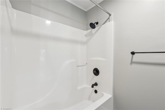 bathroom with shower / bathtub combination