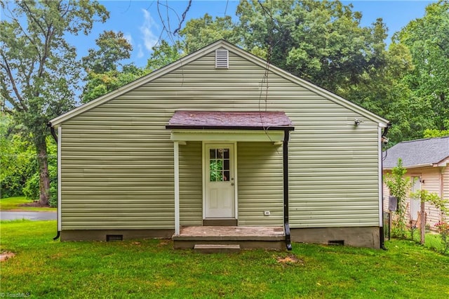 1732 Harrison Ave, Winston-Salem, NC 27105 - back of property featuring a lawn and crawl space