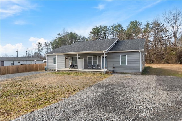 ranch-style house with a porch