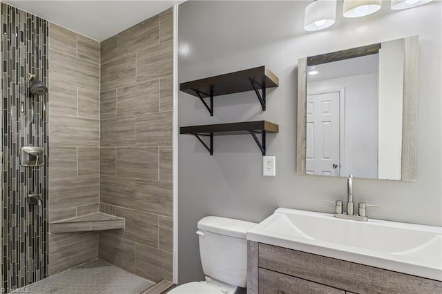 3640 Wyandotte Ave, Winston-Salem, NC 27127 - bathroom with vanity and tiled shower