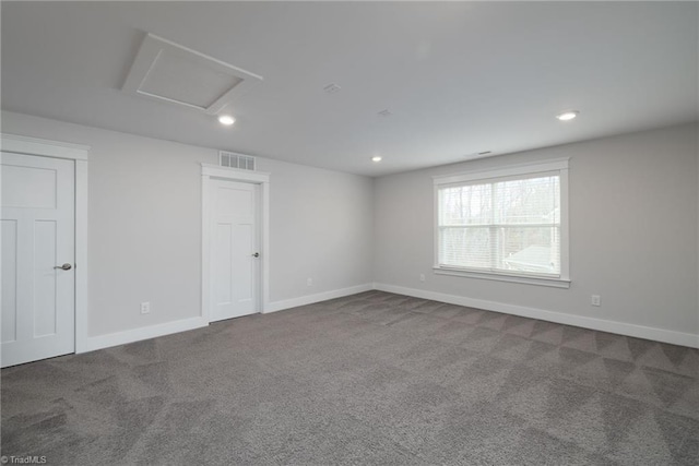 view of carpeted spare room