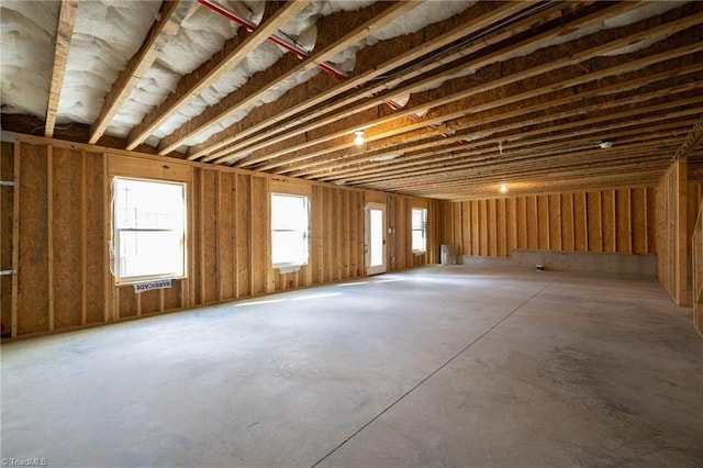 misc room featuring concrete floors