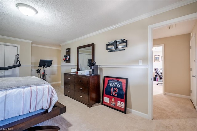 bedroom featuring ornamental molding, light colored carpet, and baseboards