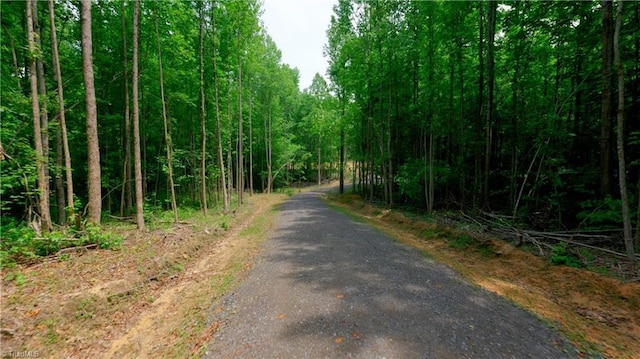 2747 Wyo Rd, Yadkinville, NC 27055