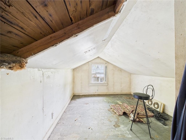 525 Chandler St, Winston-Salem, NC 27101 - bonus room featuring lofted ceiling