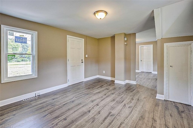 empty room featuring light hardwood / wood-style flooring