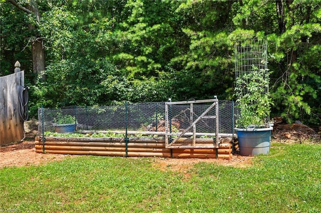 822 Blue Lake Dr, Mebane, NC 27302 - view of yard with a vegetable garden