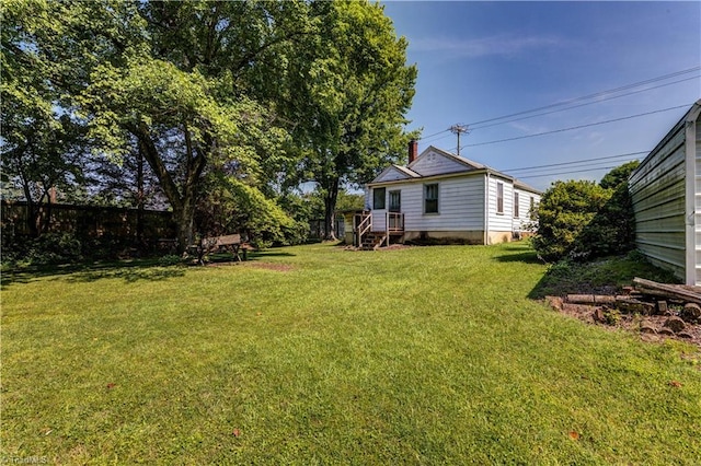 2405 Ellington St, Greensboro, NC 27403 - view of yard