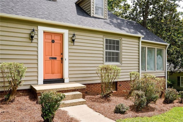 515 N Pine Valley Rd N, Winston-Salem, NC 27106 - doorway to property featuring roof with shingles