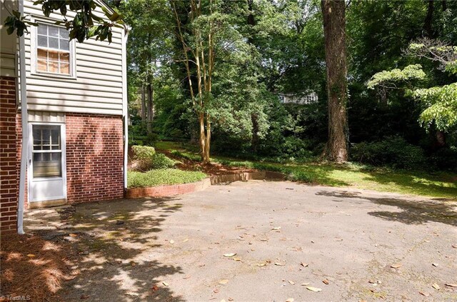 515 N Pine Valley Rd N, Winston-Salem, NC 27106 - view of patio / terrace