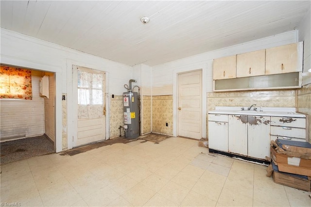 kitchen featuring gas water heater