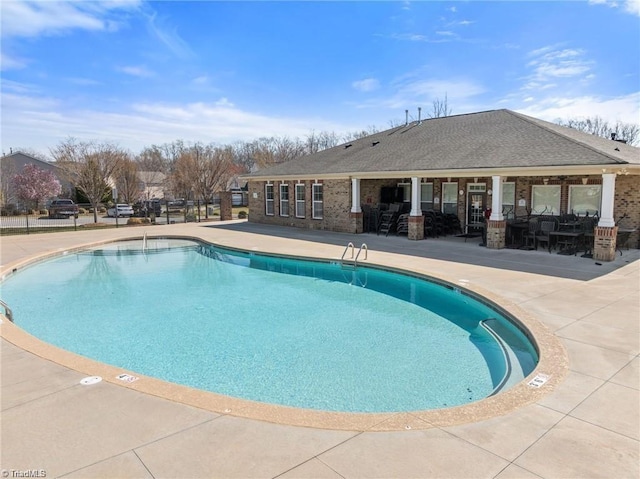 5207 York Place Ct, Walkertown, NC 27051 - community pool with a patio area