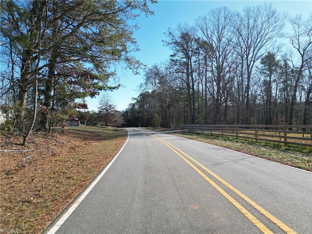 Listing photo 2 for 0000 Friendship Circle Rd, East Bend NC 27018