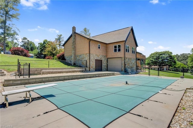 4962 Serenity Ln, Granite Falls, NC 28630 - view of swimming pool featuring a diving board
