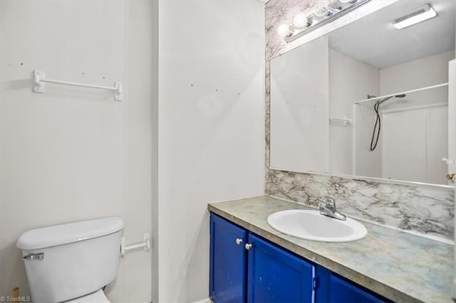 816 W Brook Ct, Archdale, NC 27263 - bathroom with vanity and a shower