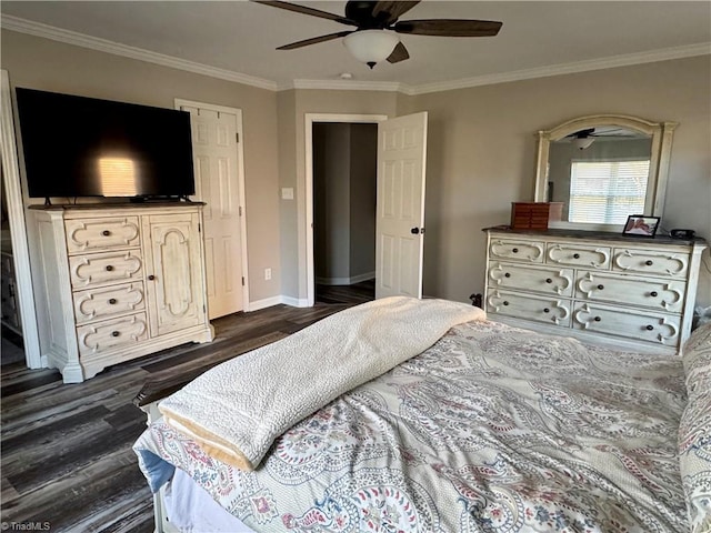 bedroom with dark wood-style floors, ceiling fan, baseboards, and ornamental molding