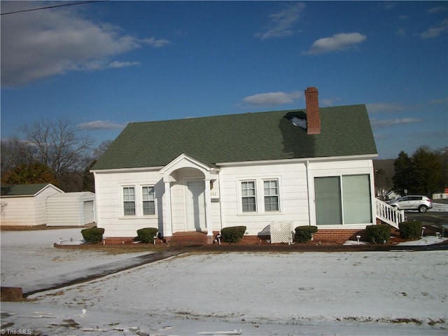 view of cape cod house