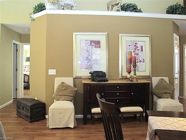 office with baseboards and wood finished floors