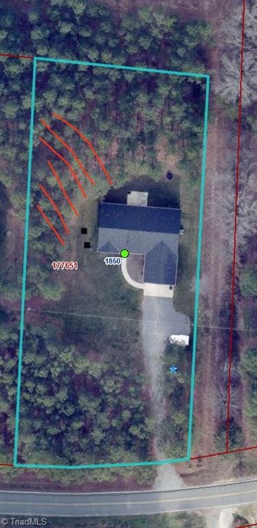 aerial view of property's location featuring property parcel outlined