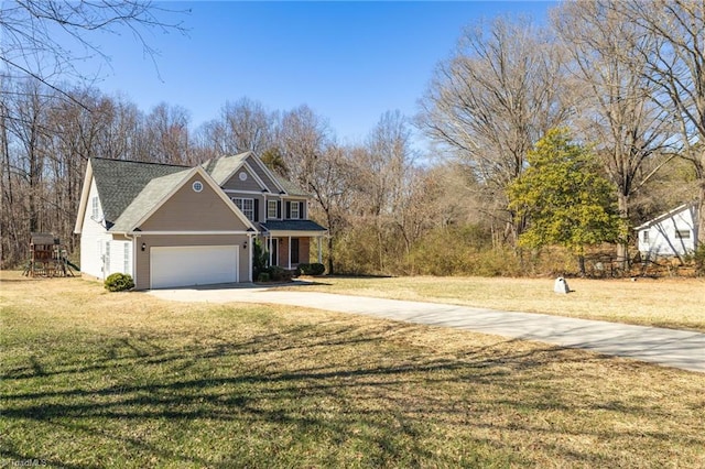 view of front of property featuring concrete driveway and a front lawn