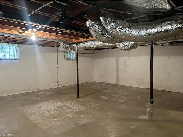 437 Charles Dr, Winston-Salem, NC 27107 - view of below grade area