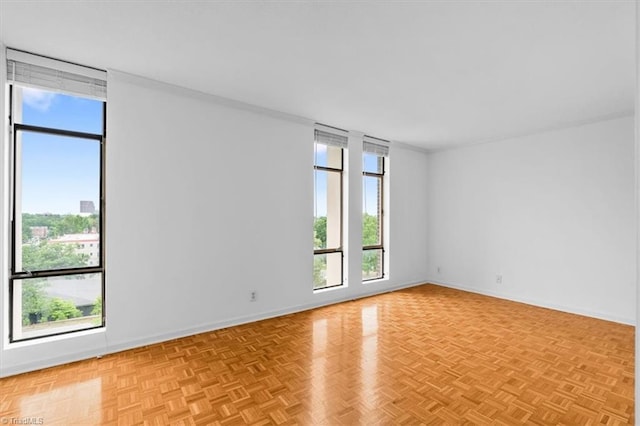 1101 N Elm St Unit 902, Greensboro, NC 27401 - unfurnished room with baseboards