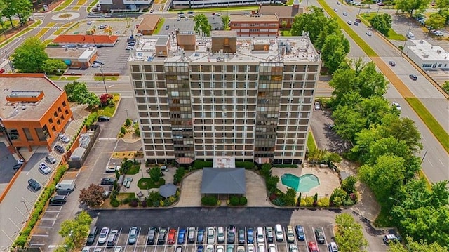 1101 N Elm St Unit 902, Greensboro, NC 27401 - aerial view of a pool area