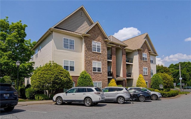 6801 Hanesbrook Cir Unit 104, Clemmons, NC 27012 - view of building exterior