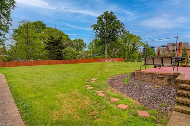 view of yard featuring a patio