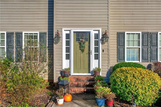 view of property entrance