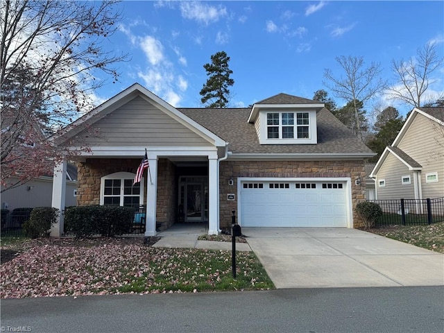 view of front facade featuring a garage