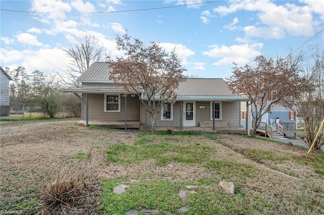 view of front of home with covered porch