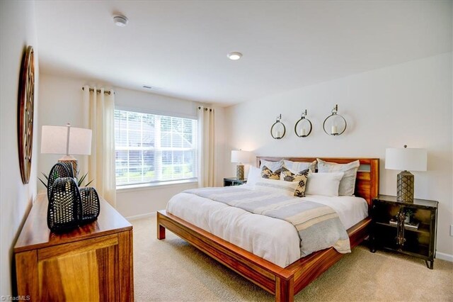 view of carpeted bedroom