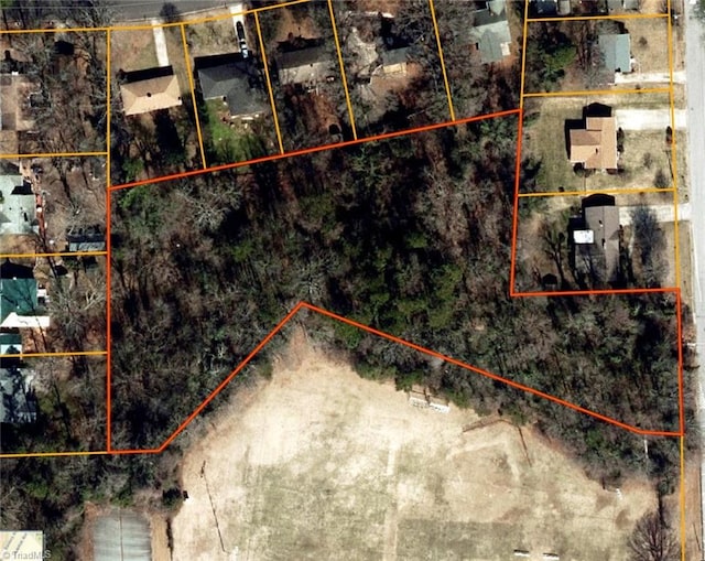 201 Ragsdale Rd, Jamestown, NC 27282