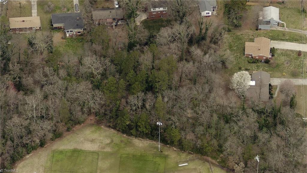 201 Ragsdale Rd, Jamestown, NC 27282