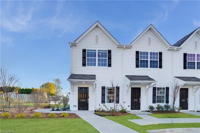 1868 Autumn Mist Dr, Winston-Salem, NC 27103 - view of front of home featuring a front yard