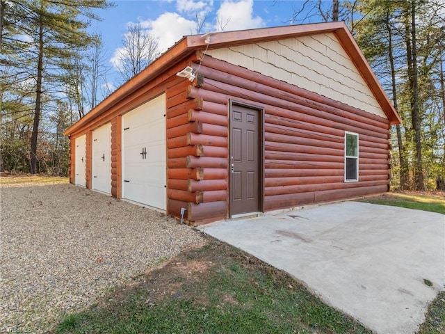 view of outdoor structure featuring a garage