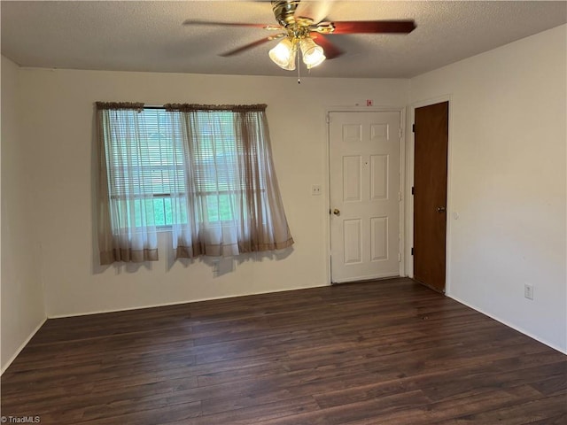 116 Kearns St, Jamestown, NC 27282 - empty room with wood finished floors, ceiling fan, and a textured ceiling