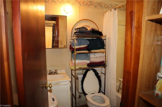 84 Sol Nunnally Rd, Pelham, NC 27311 - full bathroom with vanity and toilet