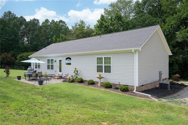 742 Teague Rd, Winston-Salem, NC 27107 - back of property featuring a patio, crawl space, and roof with shingles