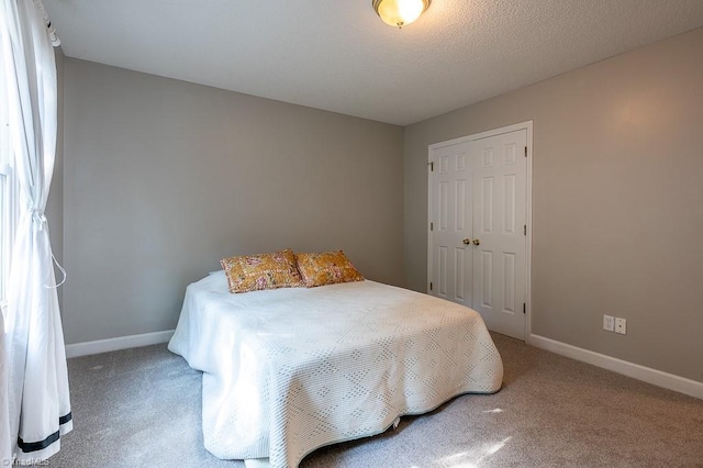 97 Shadylawn Dr, Winston-Salem, NC 27104 - bedroom featuring carpet and a closet