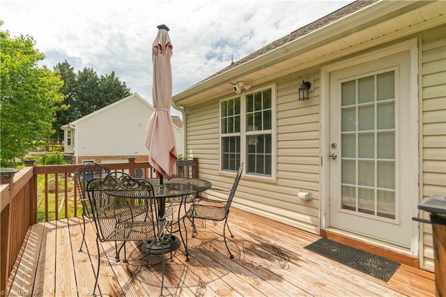 6919 Channel Forest Rd, Belews Creek, NC 27009 - deck with outdoor dining space