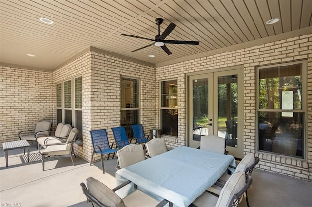 view of patio featuring ceiling fan