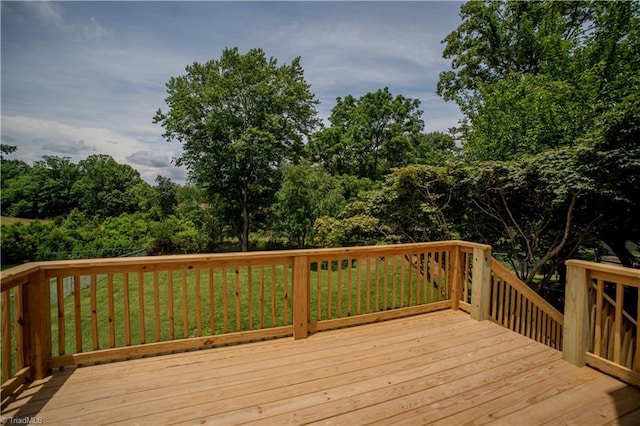 9048 Jefferson Woods Dr, King, NC 27045 - view of deck