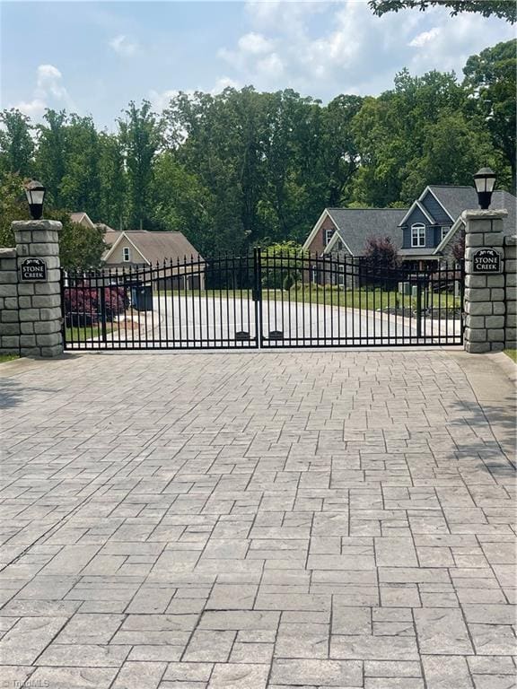 375 Pebblestone Ct, Lexington, NC 27295 - view of gate