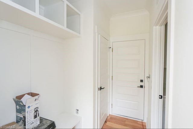 3799 Peony Way, Clemmons, NC 27012 - mudroom with light wood finished floors