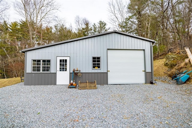 view of detached garage