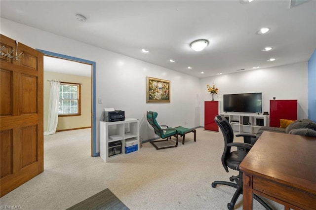 4012 Clarendon Ave, Winston-Salem, NC 27106 - home office featuring carpet flooring and recessed lighting