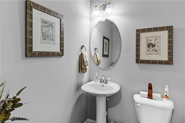 211 Hawks Nest Cir, Clemmons, NC 27012 - bathroom featuring toilet