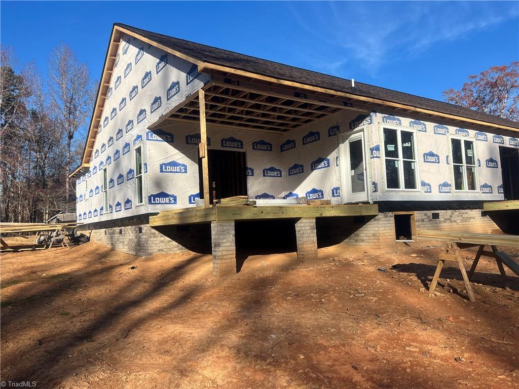 view of rear view of house